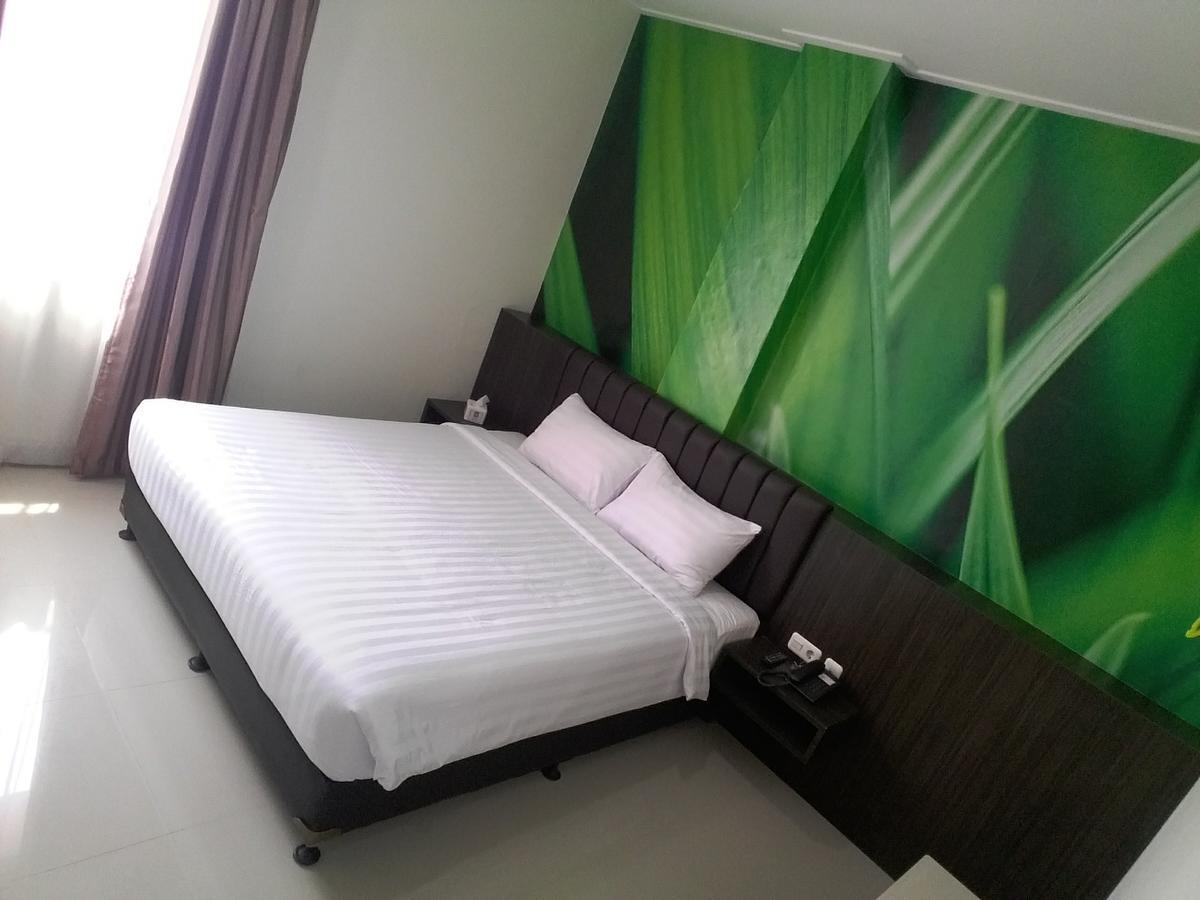 Grand Indobaru Hotel Selatpanjang Luaran gambar