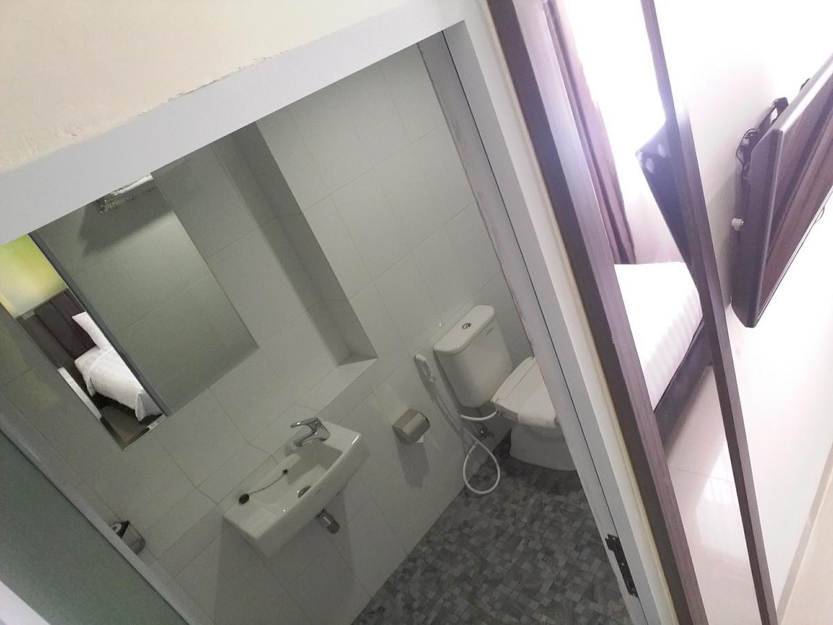 Grand Indobaru Hotel Selatpanjang Luaran gambar
