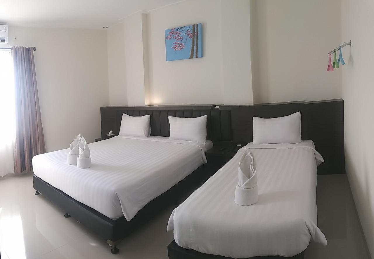 Grand Indobaru Hotel Selatpanjang Luaran gambar